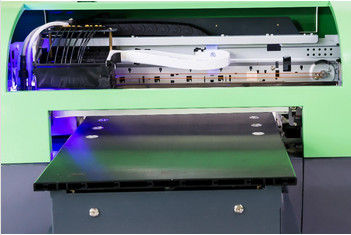 الصين جلد / خ / ABS CMYK 4W دقة عالية الصمام طابعة الأشعة فوق البنفسجية مع رؤساء EpsonDX5 100CM × 75CM × 52CM المزود